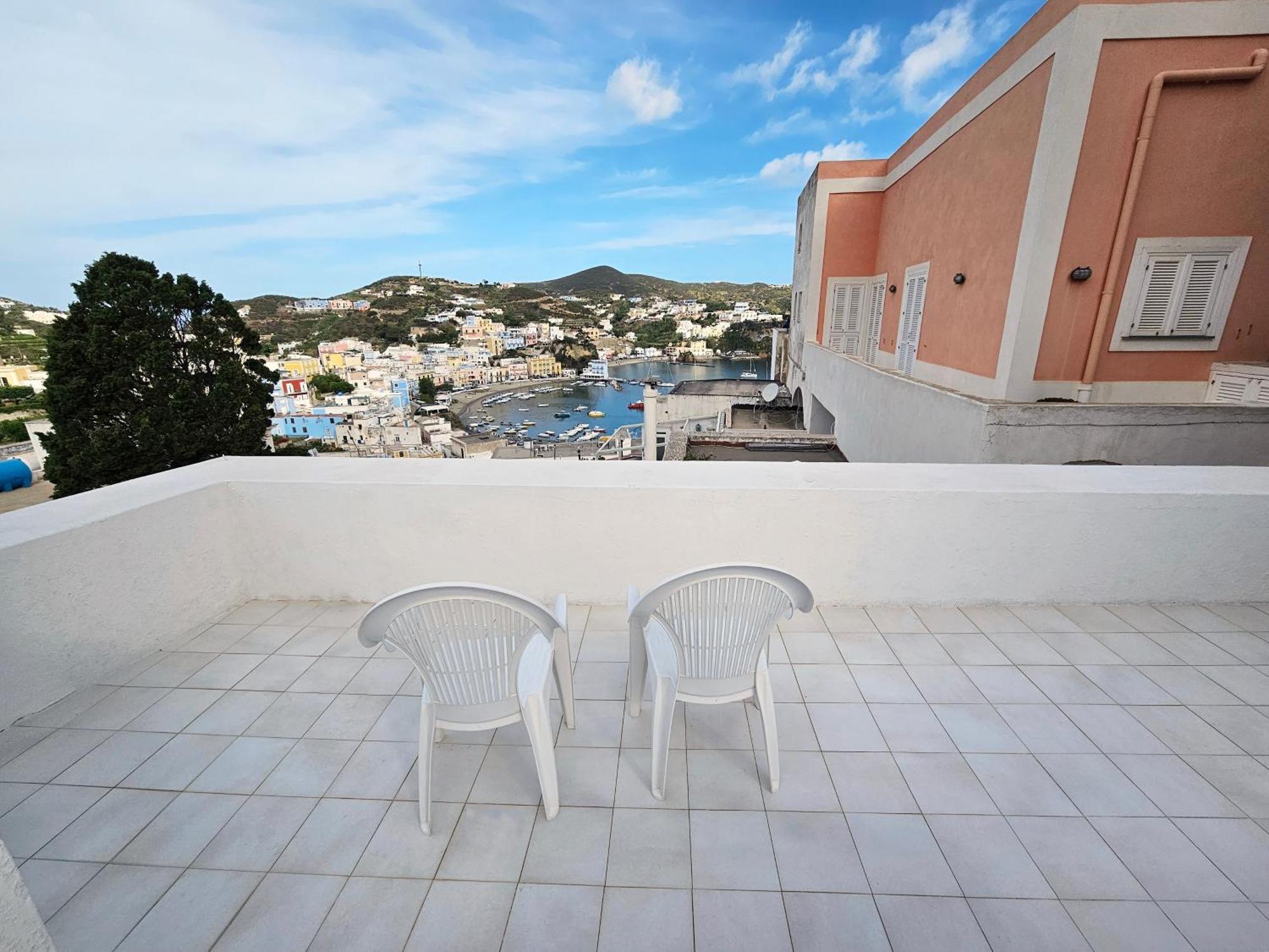 Maridea - Biscaglina Apartment Ponza Exterior foto