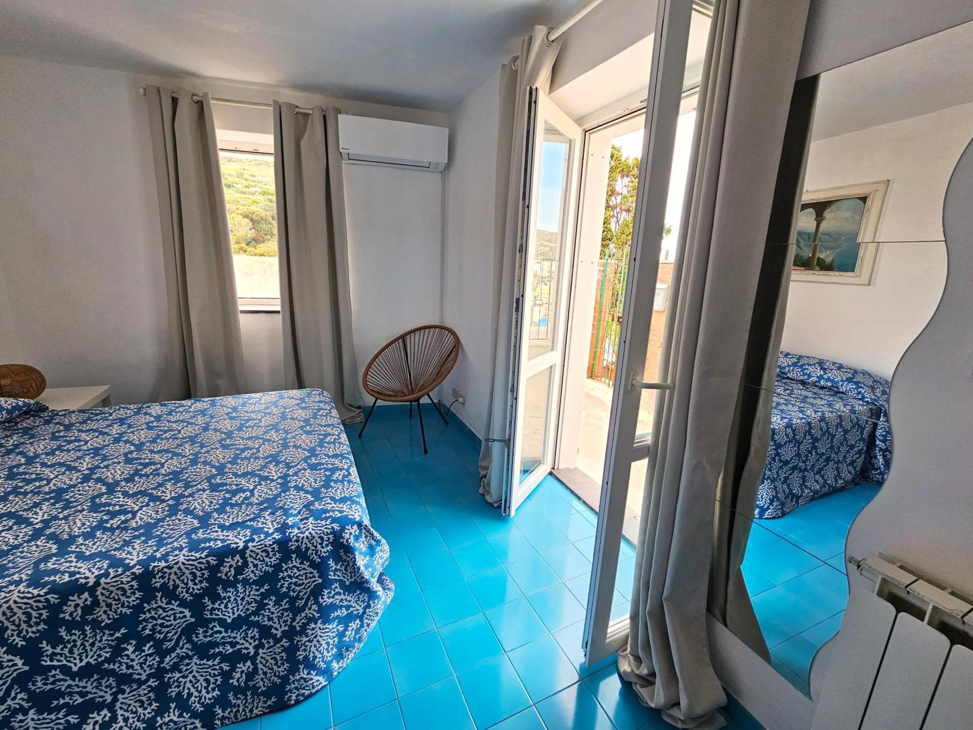 Maridea - Biscaglina Apartment Ponza Exterior foto